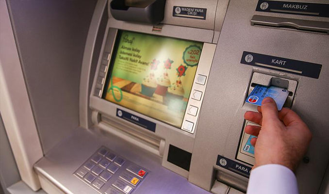 Bankalar harekete geçti: ATM'lerde limit yükseliyor