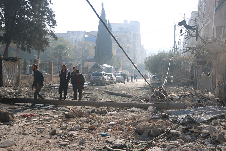 suriyedeki gerilim tirmaniyor esed ordusu idlibe vahsi bombardiman duzenledi